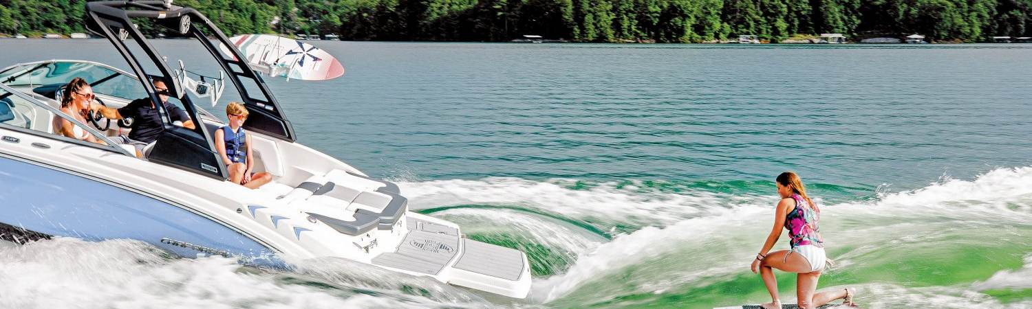 2023 Chaparral 23 Surf Series for sale in River City Boat Sales & Marine Services, Aurora, Oregon